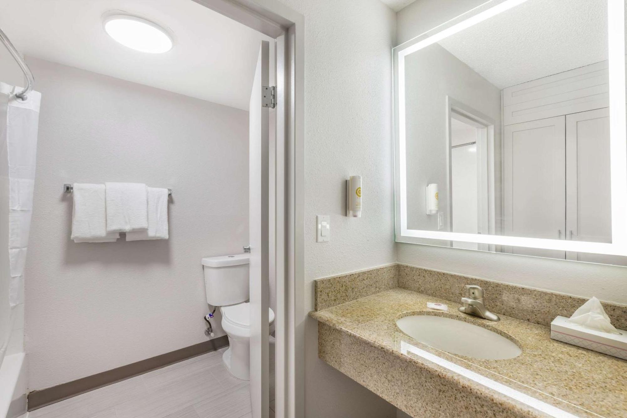 Comfort Inn & Suites Arlington Heights - Buffalo Grove Dış mekan fotoğraf
