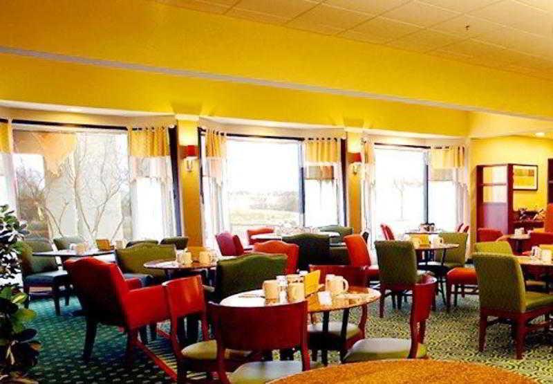 Comfort Inn & Suites Arlington Heights - Buffalo Grove Restoran fotoğraf